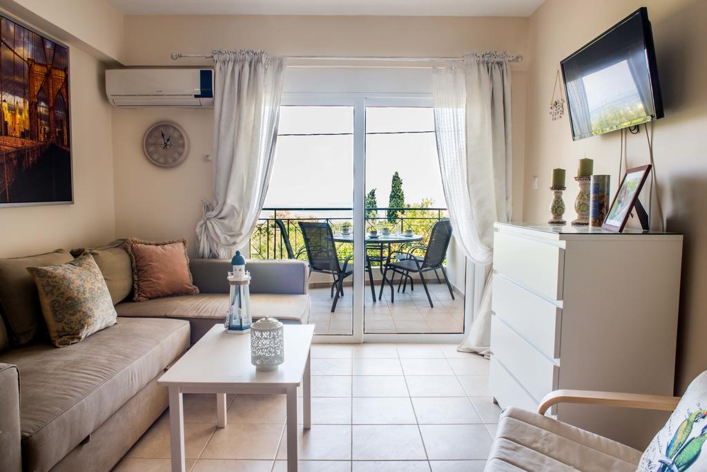 Lovely Apartment Next To The Sea Lygia Korinthias Ligia  Dış mekan fotoğraf